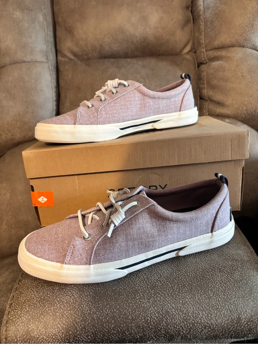 Sperry Pier Wave LTT Women’s Sneakers Mauve Lilac Purple Size 10 New in Box